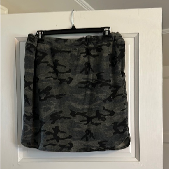 Sundry Black and Gray Mini Pencil Skirt Casual - Picture 3 of 3